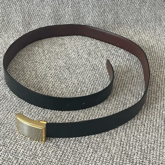 Yves Saint Laurent Black and Gold Leather Belt - Picture 6 of 16